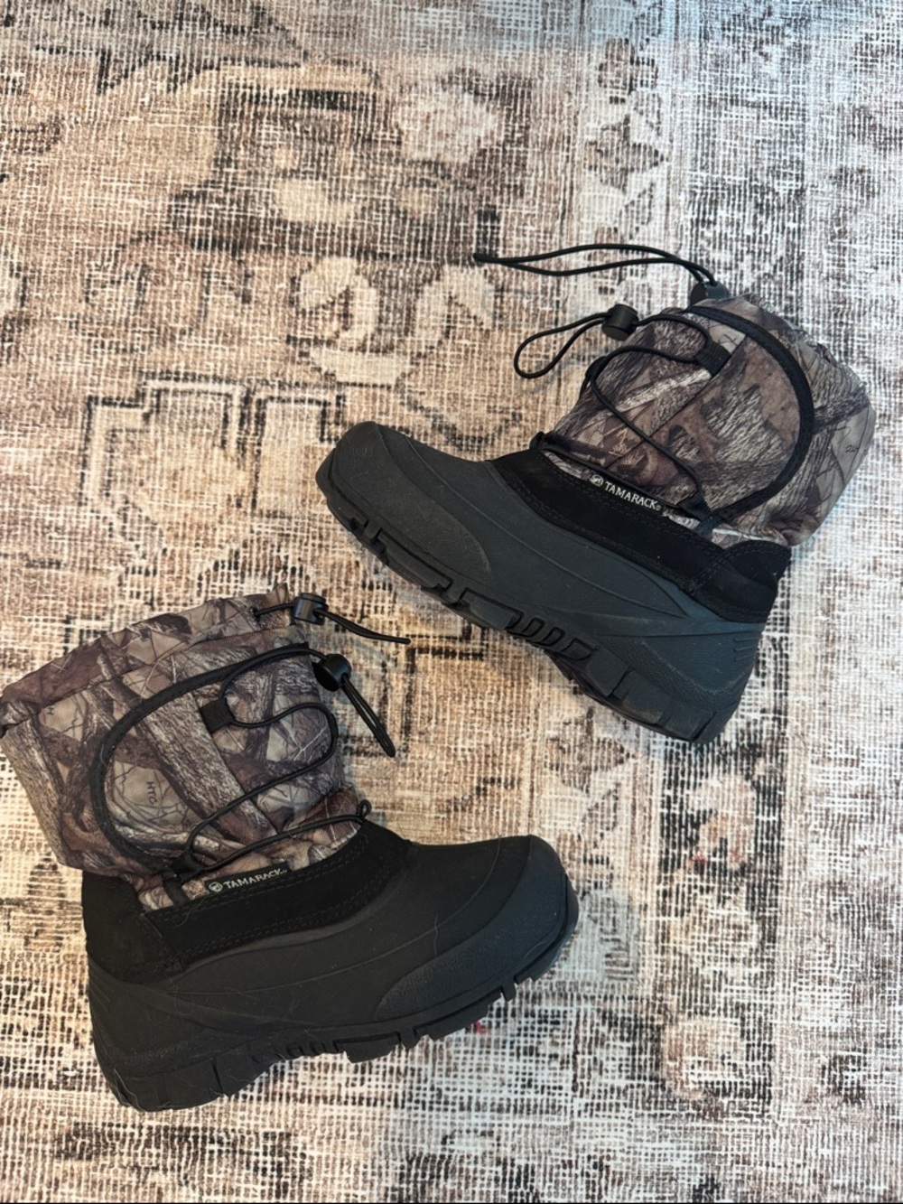 Tamarack Camo Winter Boots in Black and Brown